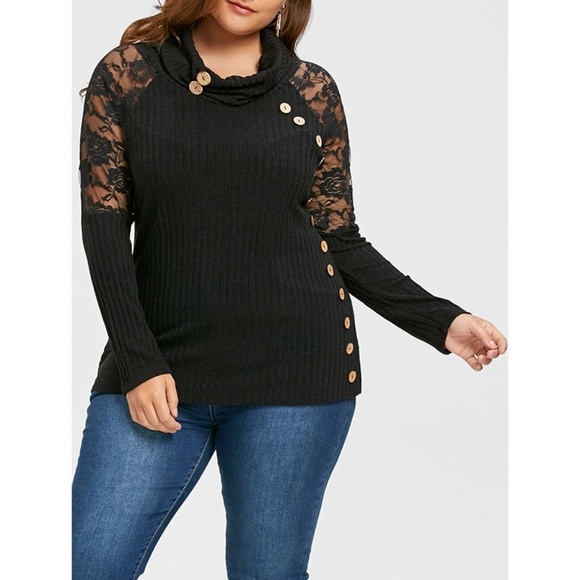 Rosegal for Curves Collecgtion Sweaters - Plus Size Lace Shoulder Button Embellished Sweater